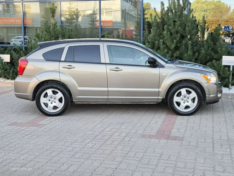 Dodge Caliber 11