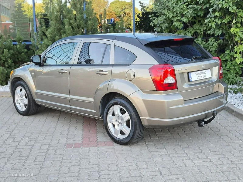 Dodge Caliber 4