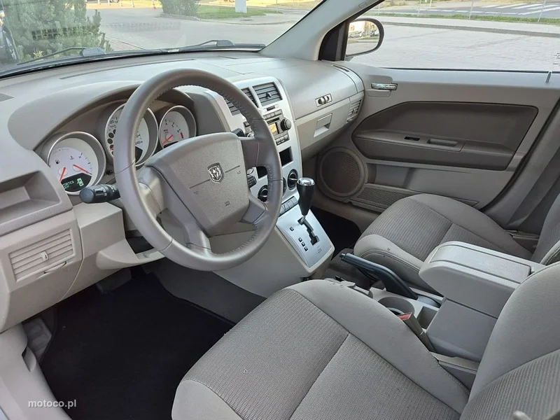 Dodge Caliber 5