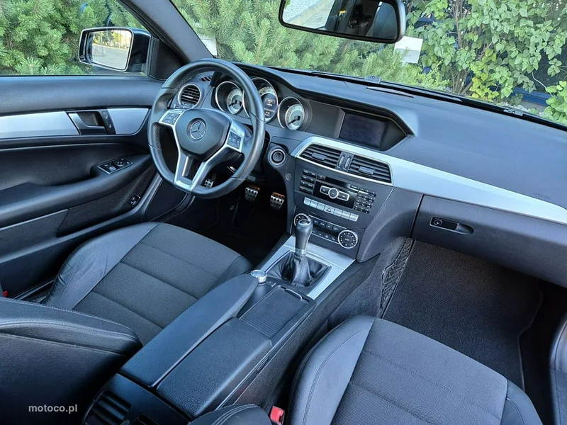 Mercedes-Benz Klasa C W204 C 180 11