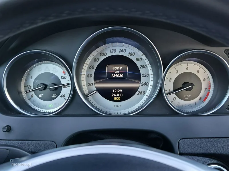 Mercedes-Benz Klasa C W204 C 180 12
