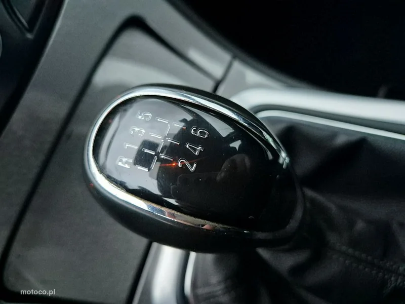 Opel Insignia A 8