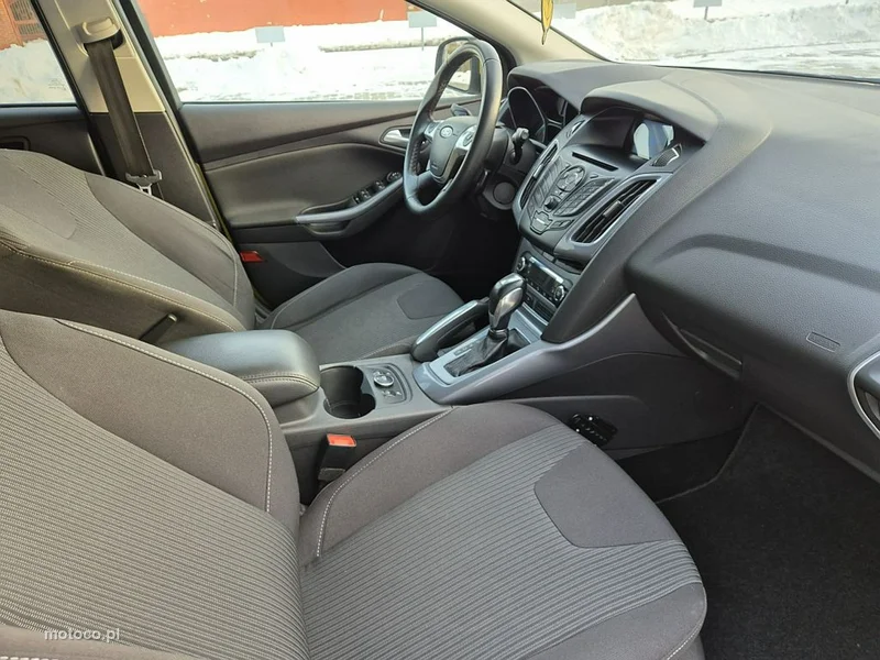 Ford Focus III 6