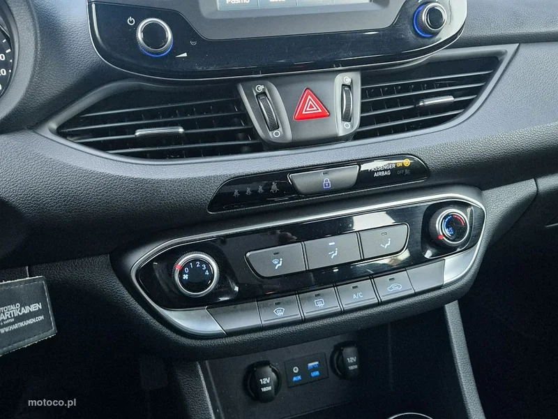Hyundai i30 11