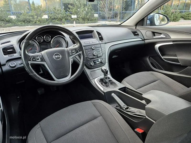 Opel Insignia A 6