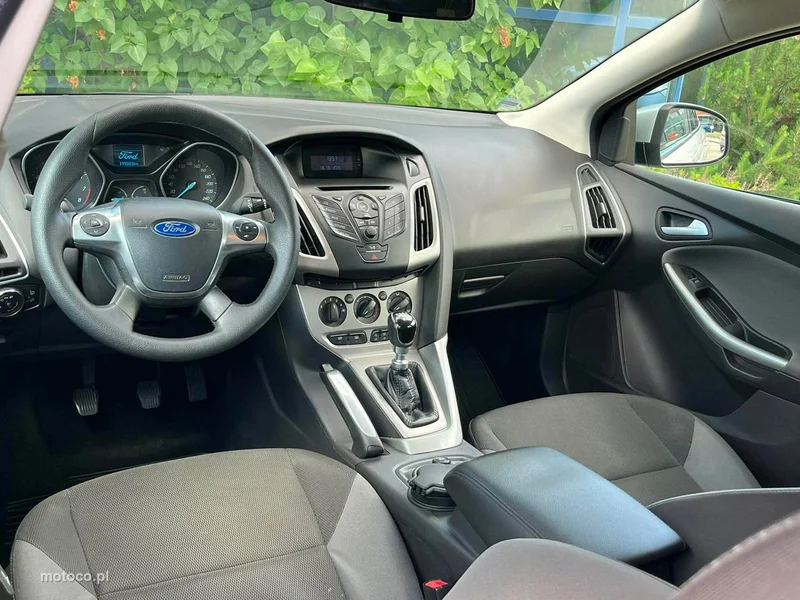 Ford Focus III 10