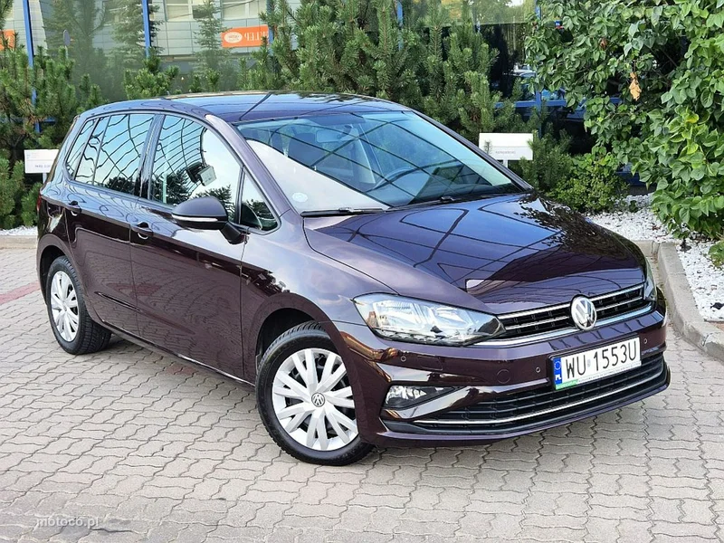 Volkswagen Golf Sportsvan VII 9