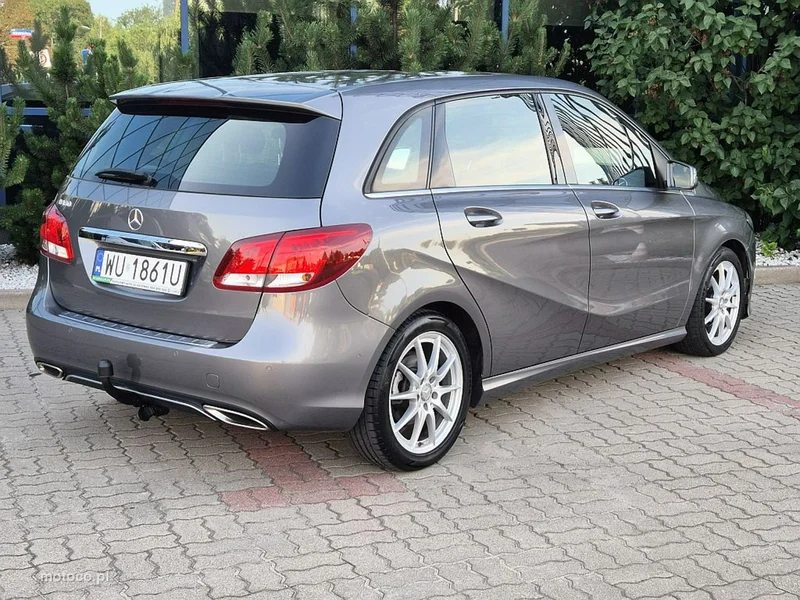 Mercedes-Benz Klasa B W246 B 180 13