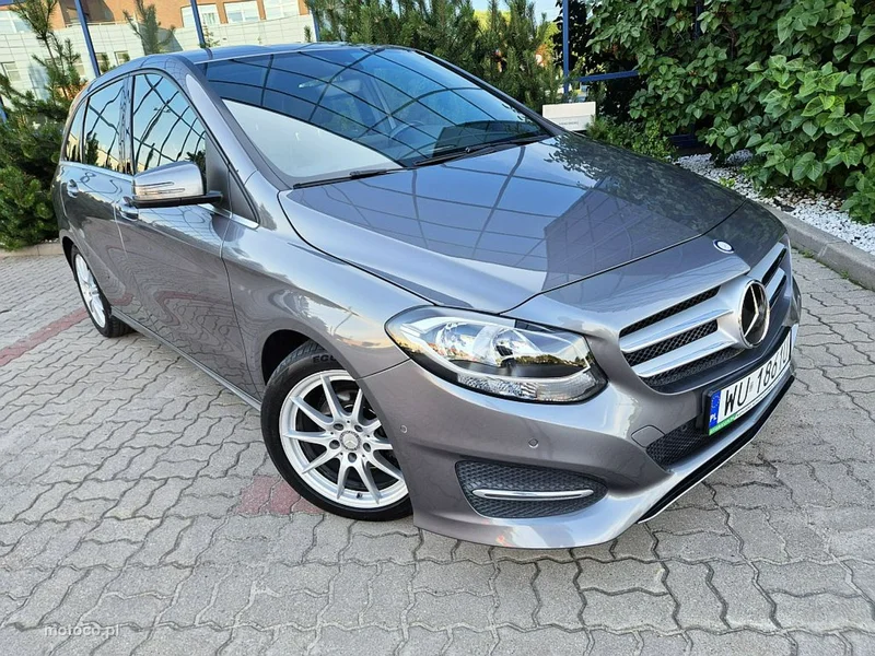 Mercedes-Benz Klasa B W246 B 180 16