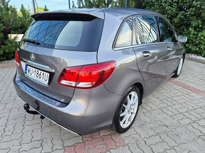 Mercedes-Benz Klasa B W246 B 180 19