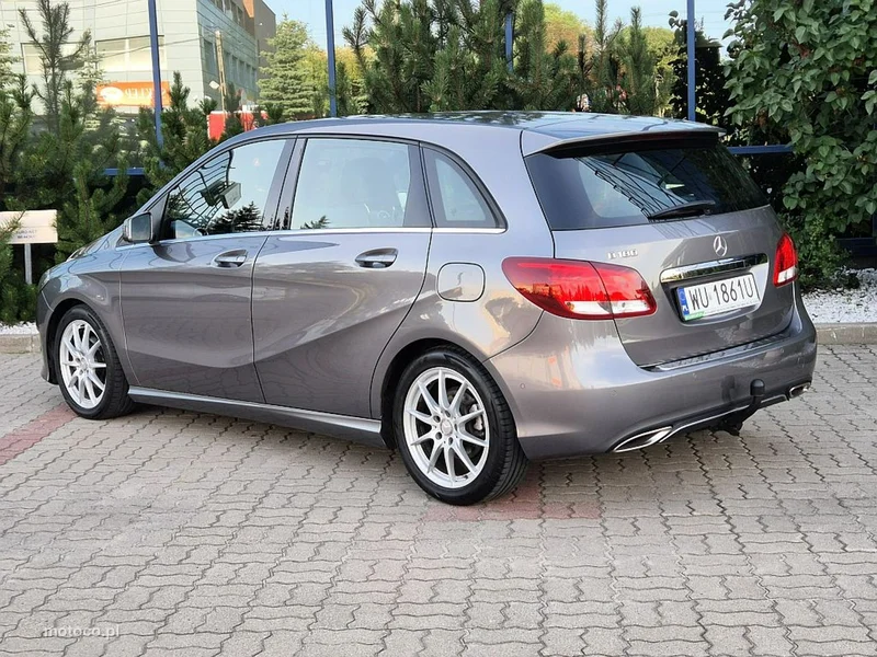 Mercedes-Benz Klasa B W246 B 180 3