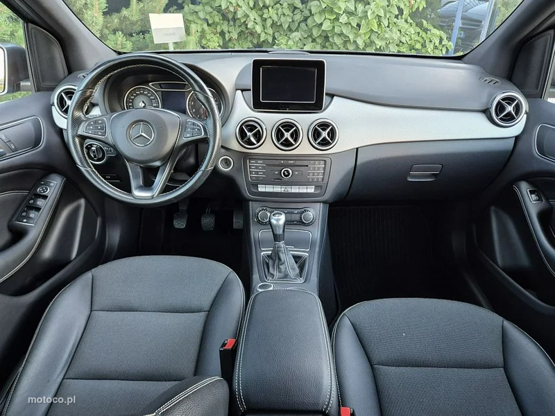Mercedes-Benz Klasa B W246 B 180 4