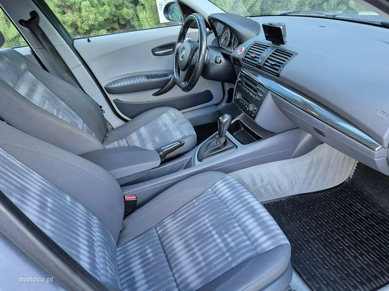 BMW Seria 1 E87 130 6