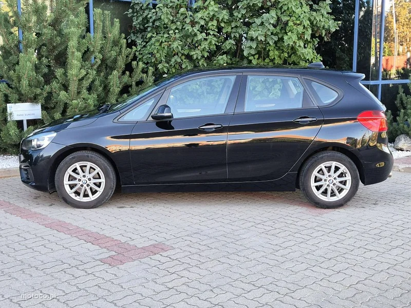 BMW Seria 2 F45 216 2