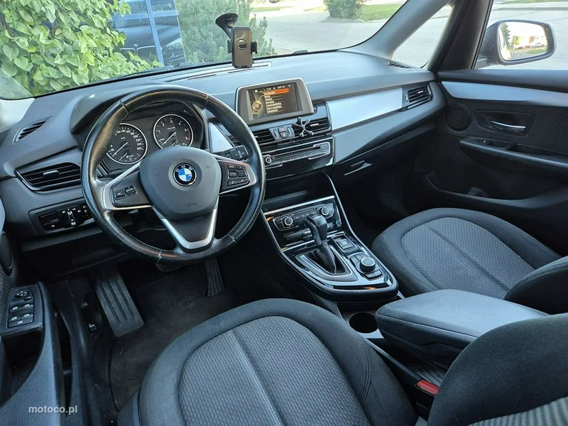 BMW Seria 2 F45 216 6