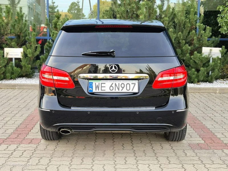 Mercedes-Benz Klasa B W246 B 180 14