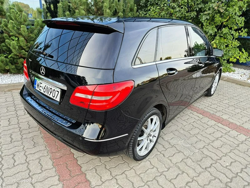 Mercedes-Benz Klasa B W246 B 180 17