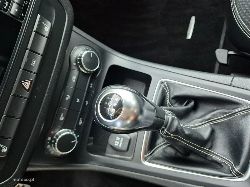 Mercedes-Benz Klasa B W246 B 180 19