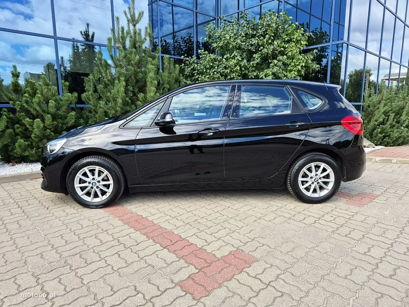 BMW Seria 2 F45 216 2