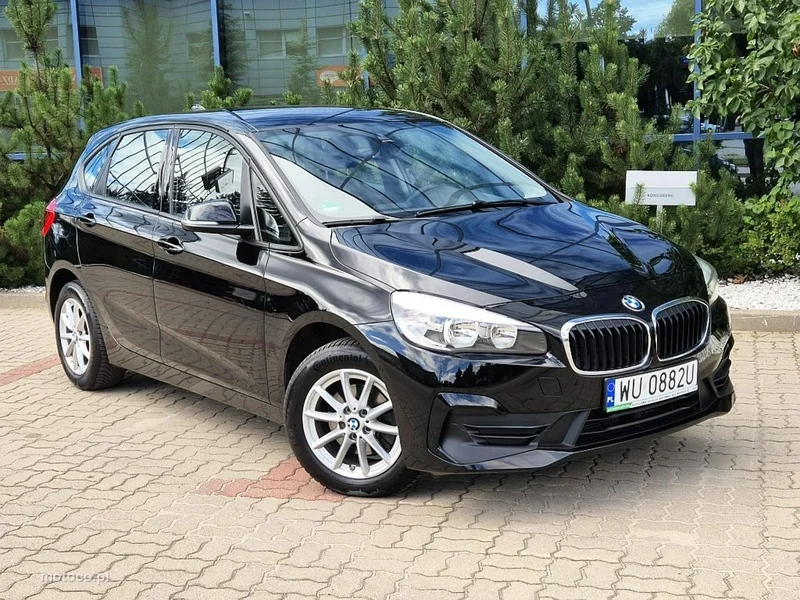 BMW Seria 2 F45 216 11