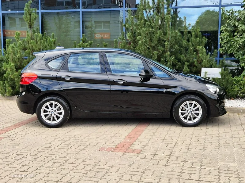 BMW Seria 2 F45 216 12