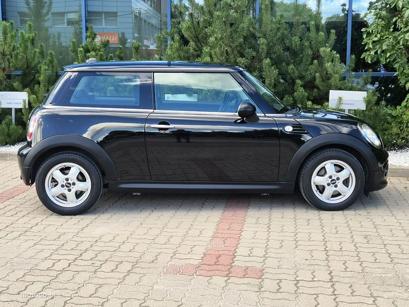 MINI ONE 10