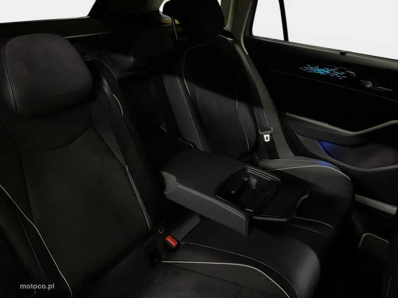 Volkswagen Passat Variant B9 15