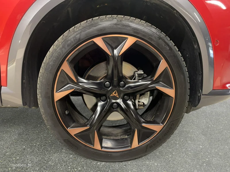 Cupra Formentor 12