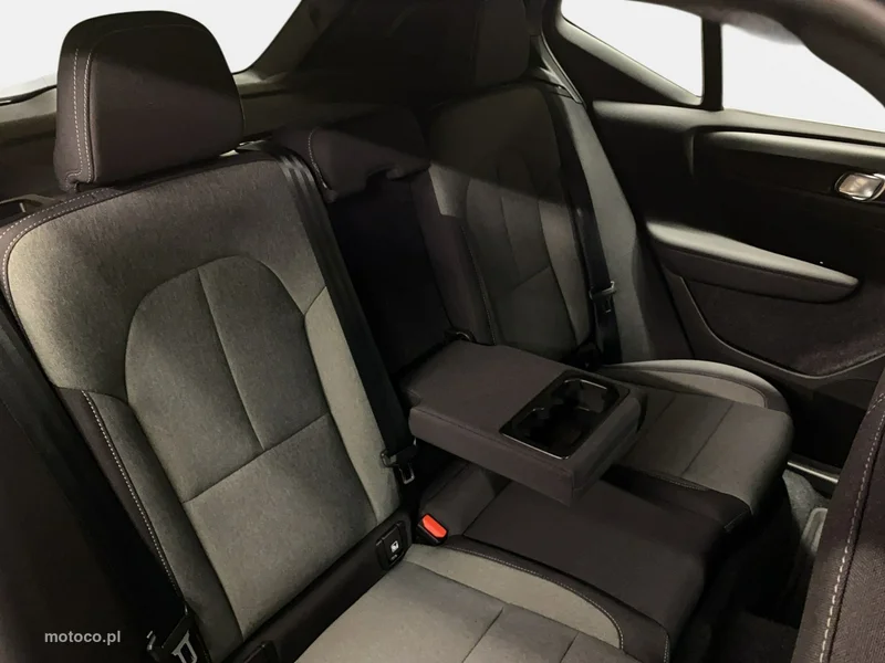 Volvo XC 40 16