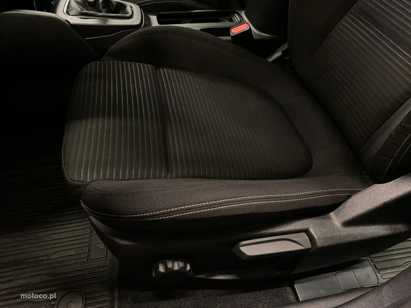 Ford Focus IV 13