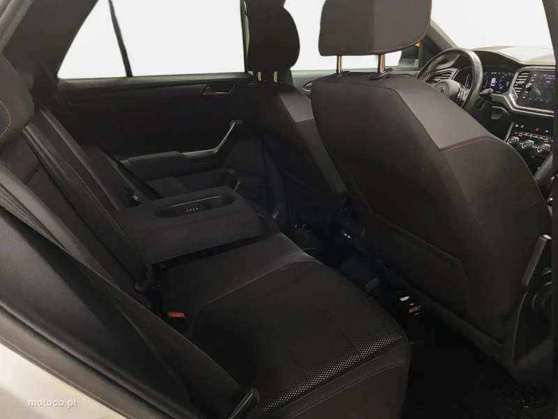 Volkswagen T-Roc A1 14
