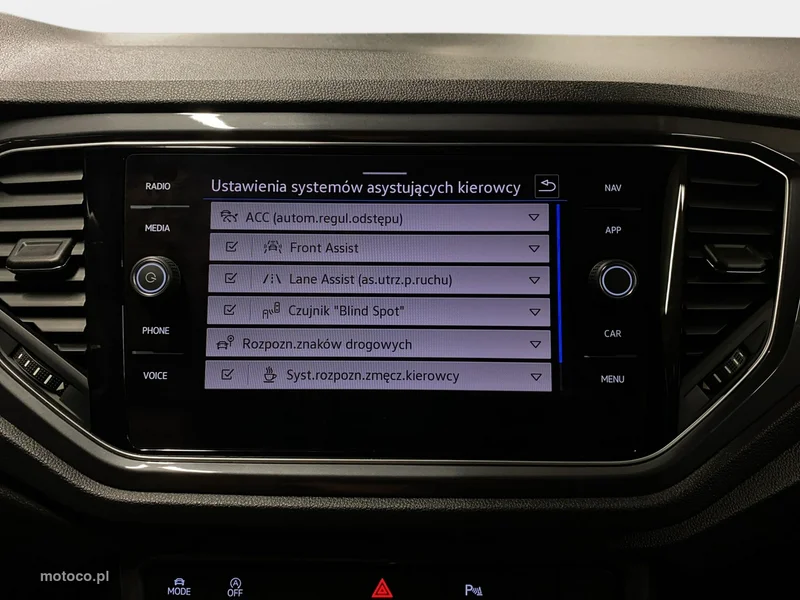 Volkswagen T-Roc A1 36