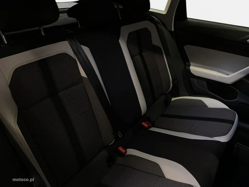 Volkswagen Taigo 16