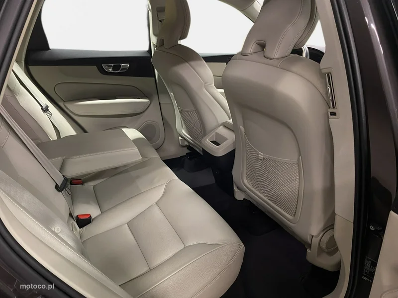 Volvo XC 60 15