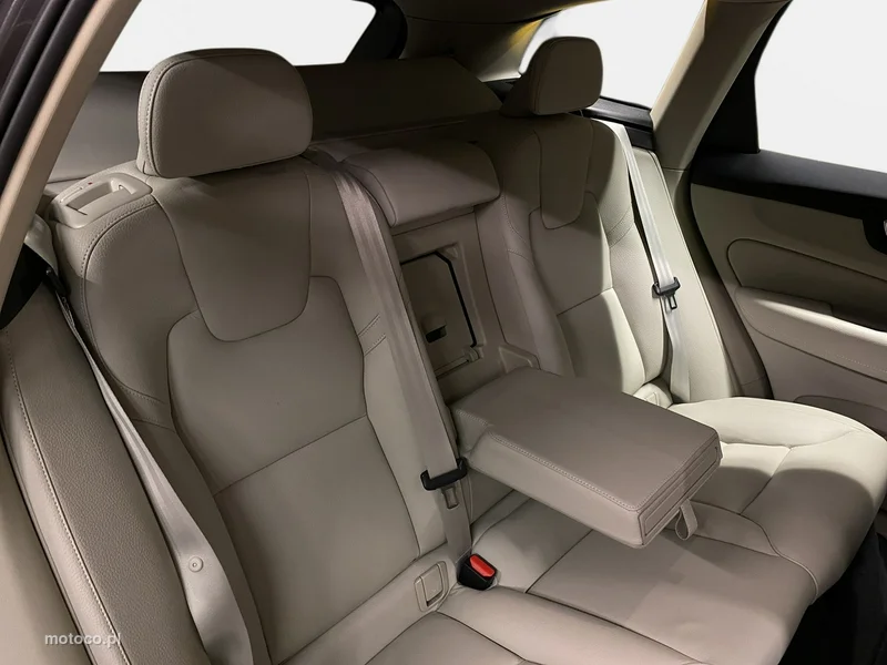 Volvo XC 60 16