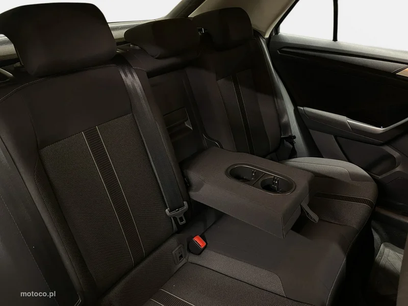 Volkswagen T-Roc A1 15
