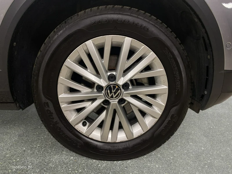Volkswagen T-Roc A1 10