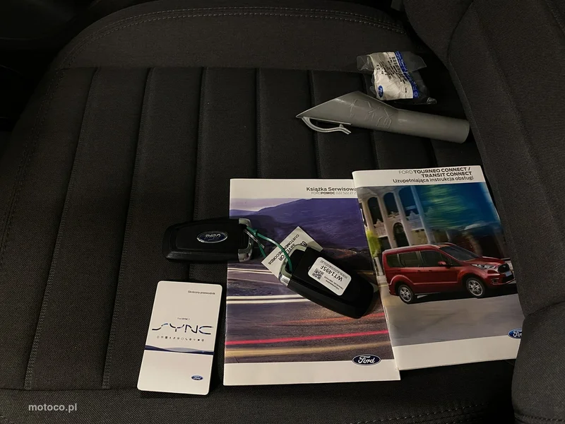 Ford Grand Tourneo Connect 40