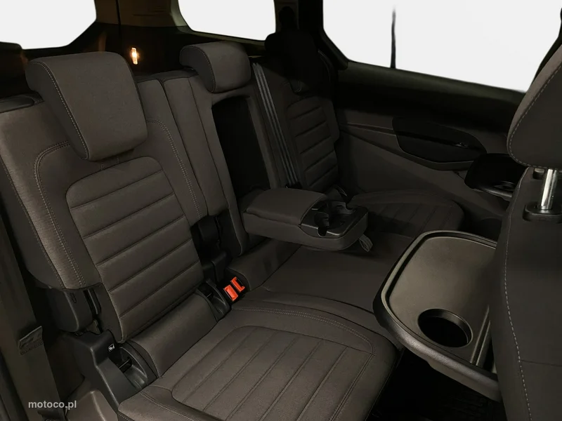 Ford Grand Tourneo Connect 16