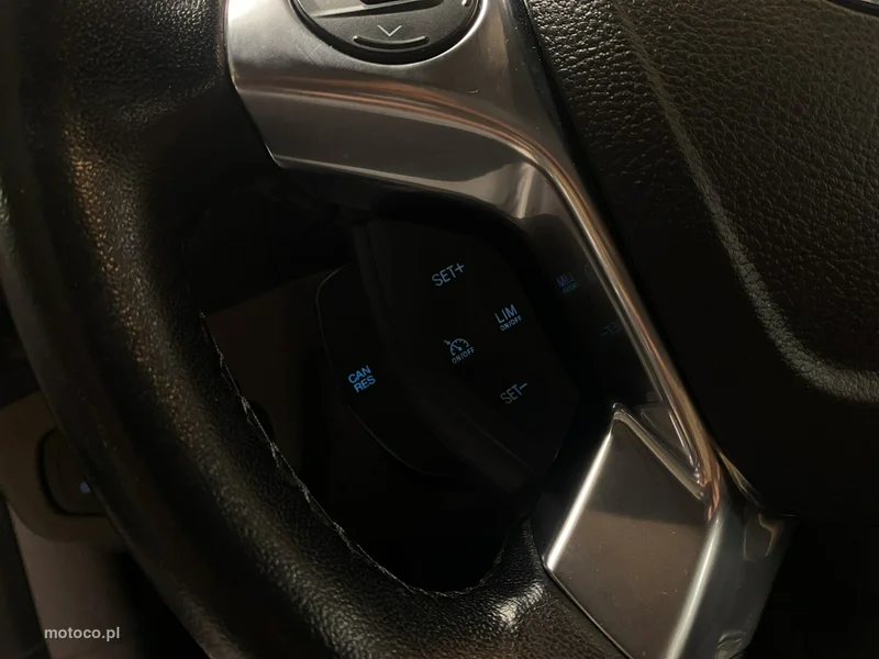 Ford Grand Tourneo Connect 23