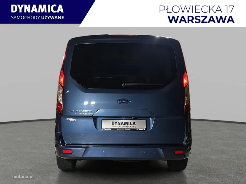 Ford Grand Tourneo Connect 6