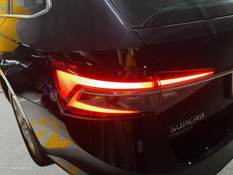 Skoda Superb III 11
