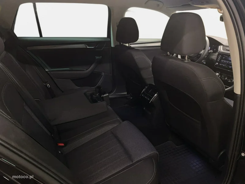 Skoda Superb III 14