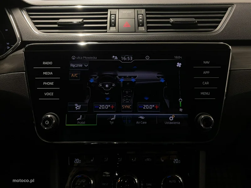 Skoda Superb III 32