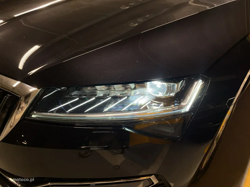 Skoda Superb III 9