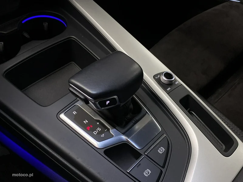 Audi A5 F5 24