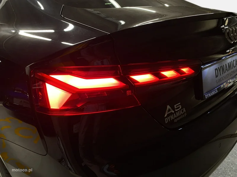 Audi A5 F5 10