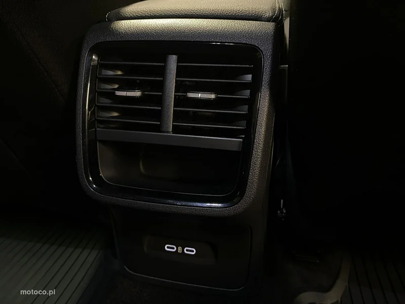 Skoda Octavia IV 19