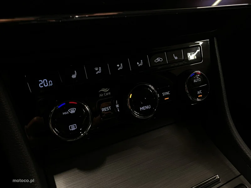 Skoda Superb III 33