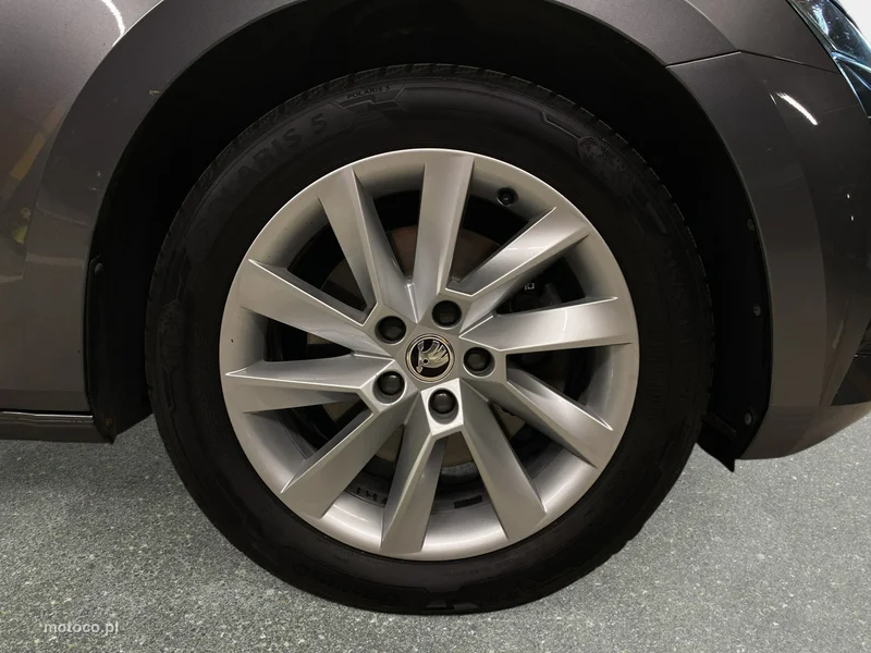 Skoda Superb III 10